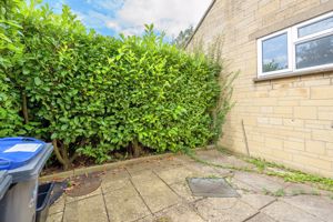 Courtyard Garden- click for photo gallery